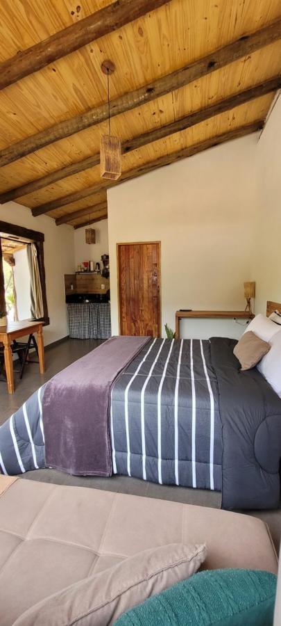 Vale Das Pedras Suites เซาโตเมตัสเลตราส ภายนอก รูปภาพ